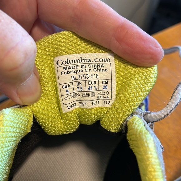 COLUMBIA TECHLITE MASTER FLY WOMEN’S TRAIL WALKING/RUNNING SHOES SIZE 9 - Picture 2 of 9